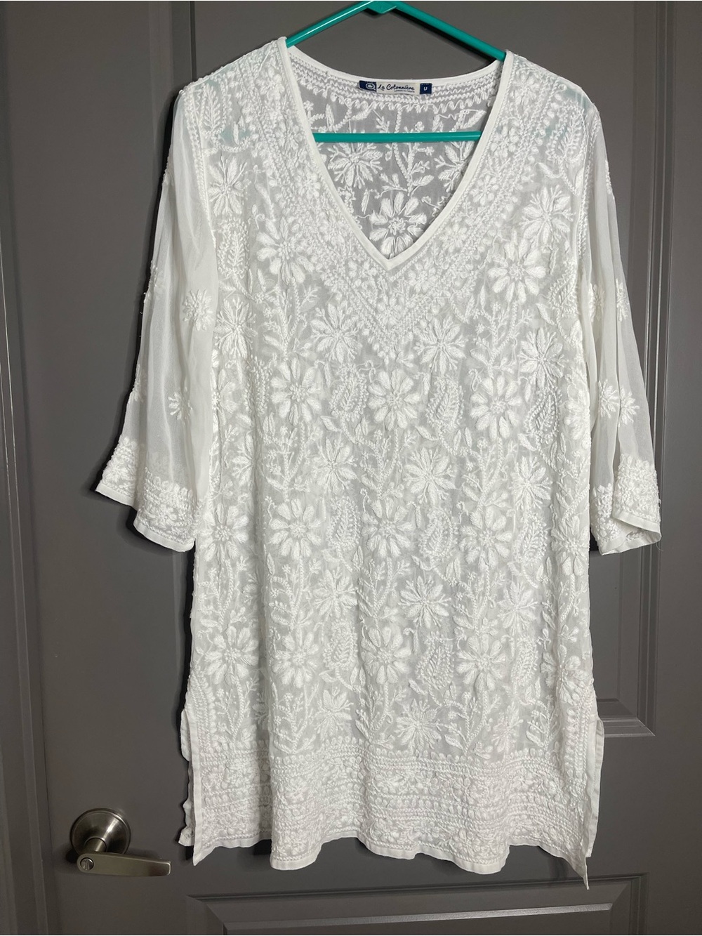 Embroidered  SHEER V-Neck Swim Cover-Up Tunic by French La cotonniere size M